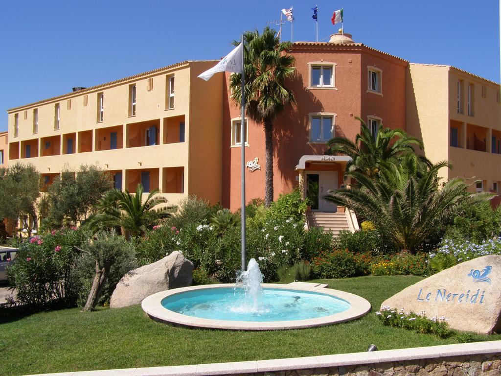 Le Nereidi Hotel & Residence Con Piscina-Tennis-Fitness-Parcheggio Coperto-Sala Conferenze La Maddalena  Exterior photo